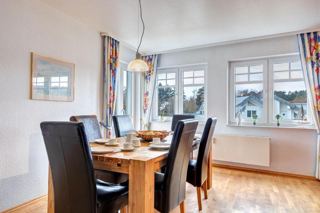 Grosse Schoene 3 Zimmer Ferienwohnung - 100 Qm - In Strandnaehe Fuer 6 Personen!! Heringsdorf  Exterior foto